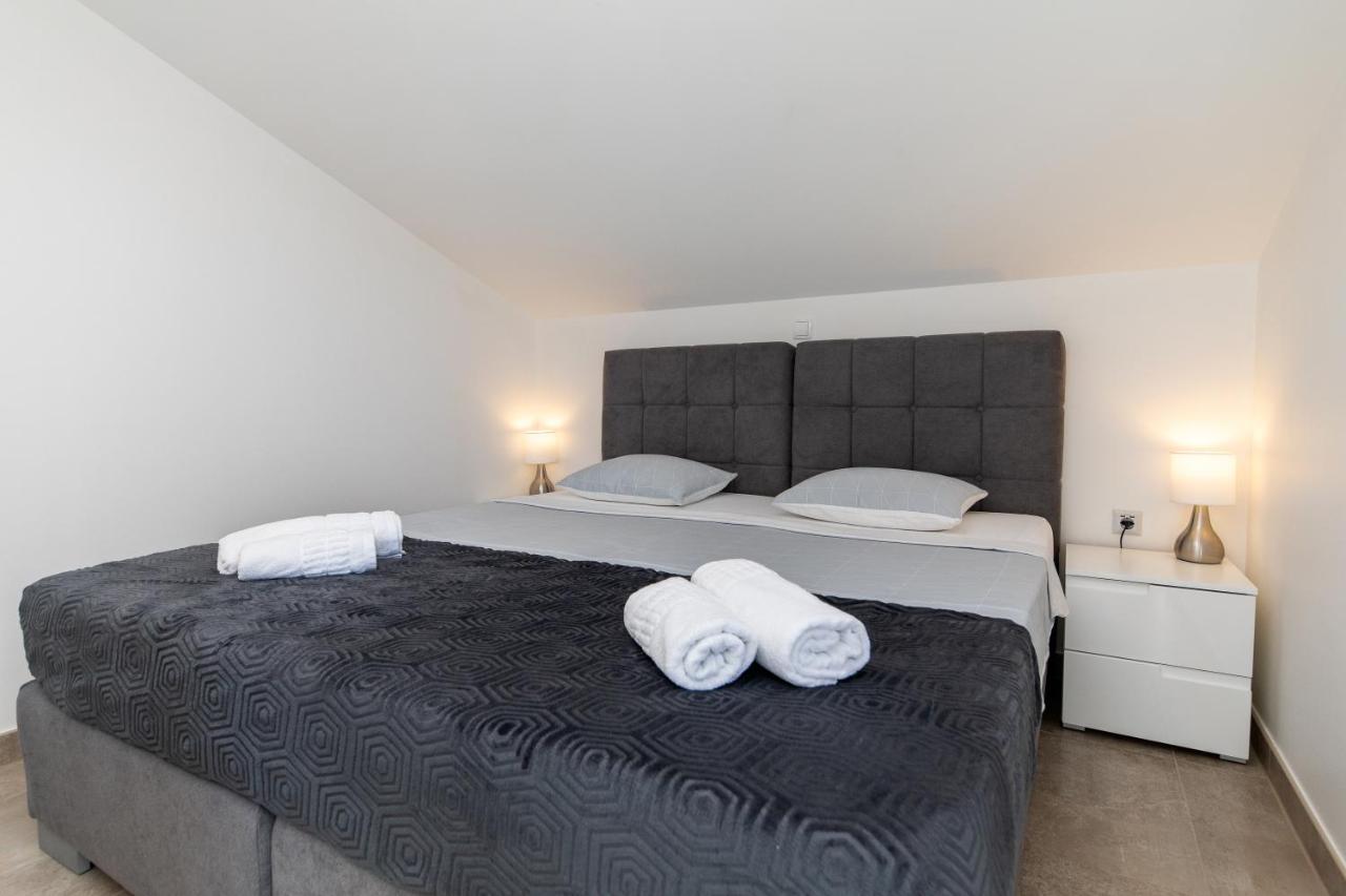 Apartman Gulin Crikvenica Kültér fotó