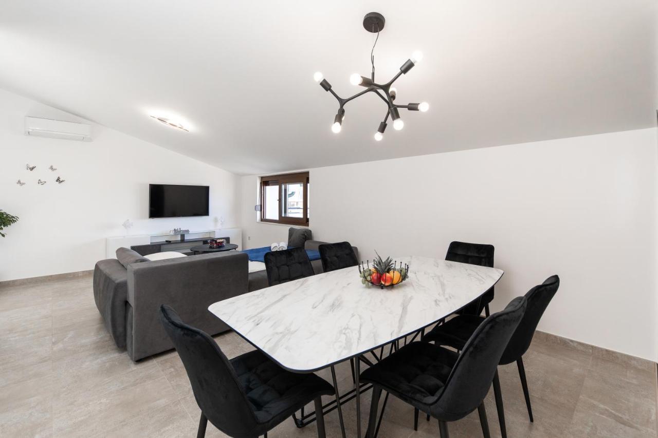 Apartman Gulin Crikvenica Kültér fotó